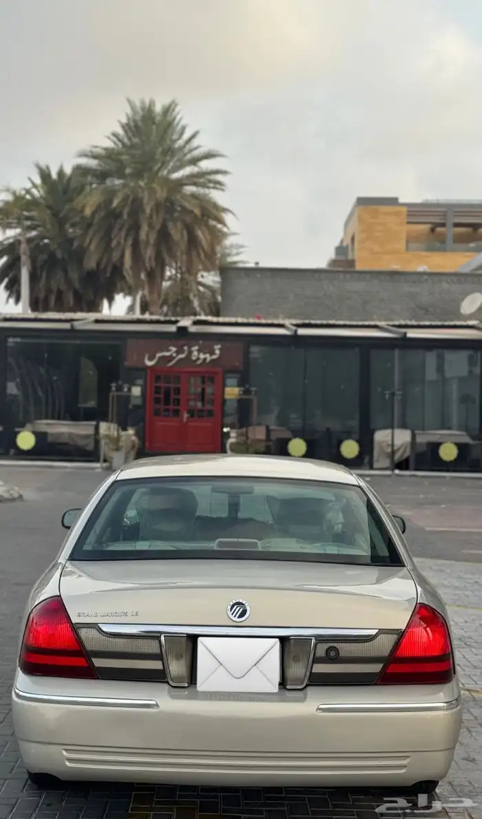 للبيع فورد جراند ماركيز2011 فل كامل 2