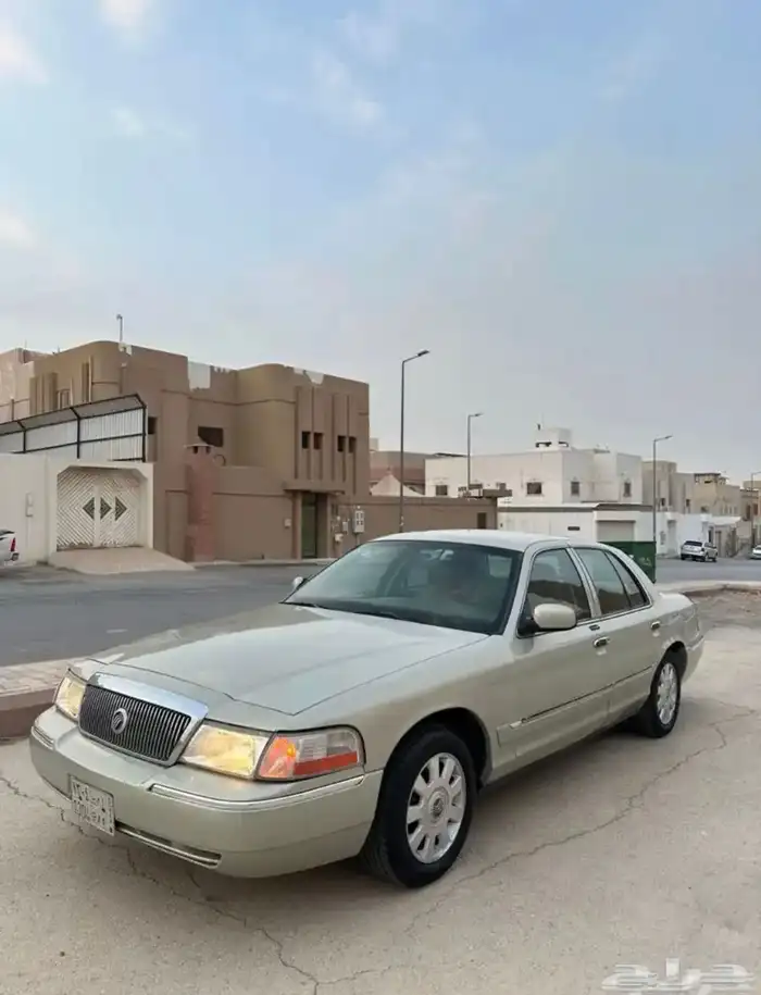 فورد ماركيز 2005 قمة النظافه 3