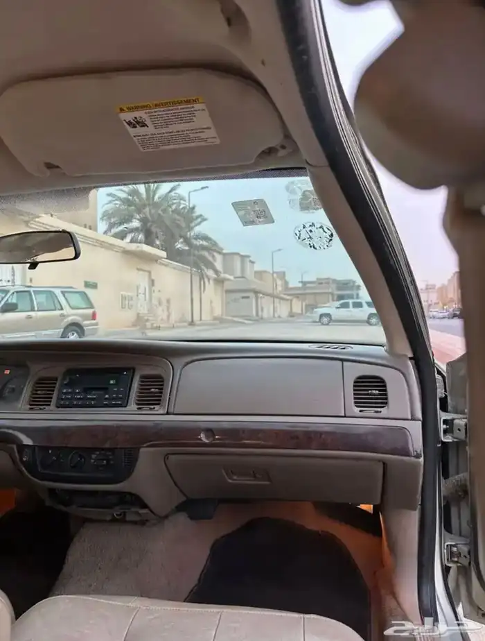 فورد ماركيز 2005 قمة النظافه 14