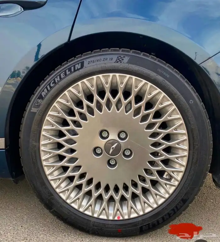 اللي عنده جنوط خليه Genesis g80 2021 1