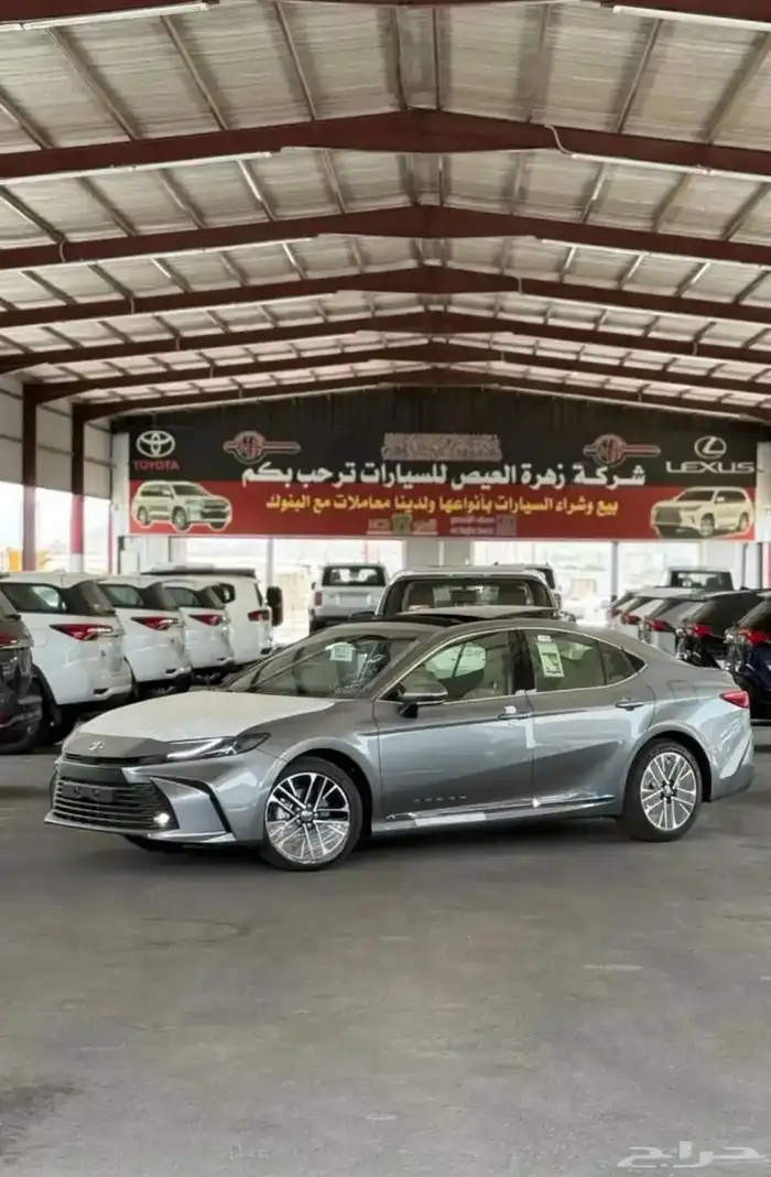 تويوتا كامري LEهايبرد 2025 كاش 1