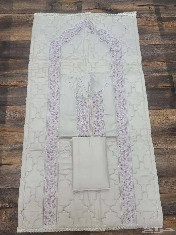 طقم صلاة نسائي مميز 9