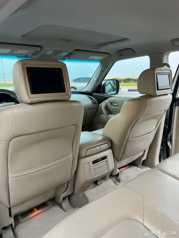 جيب انفينتي QX80 موديل 2014 تم البيع 37