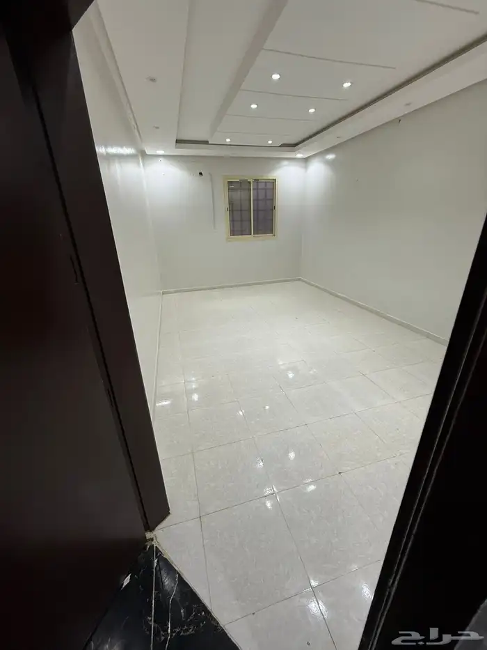 شقه للايجار الجنادريه 15