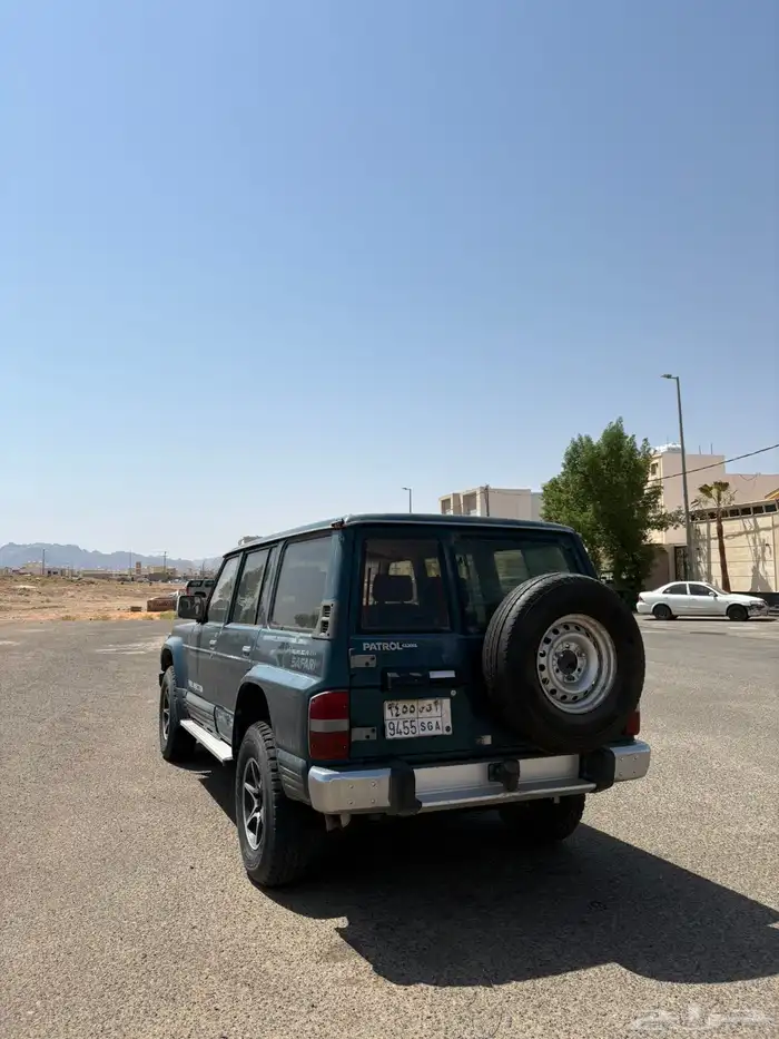 للبيع جيب سفاري 3