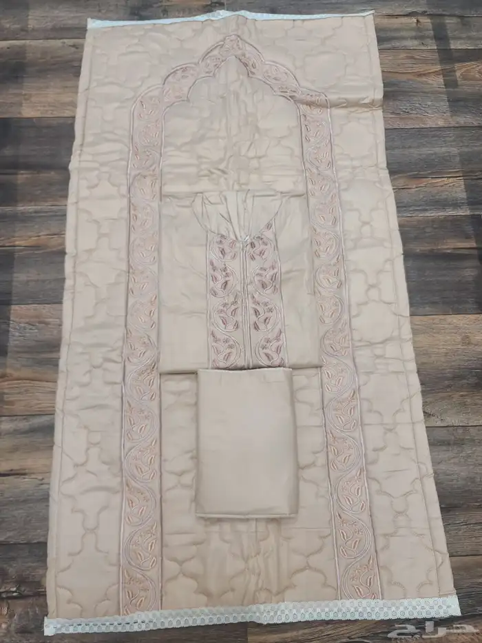 طقم صلاة نسائي مميز 8