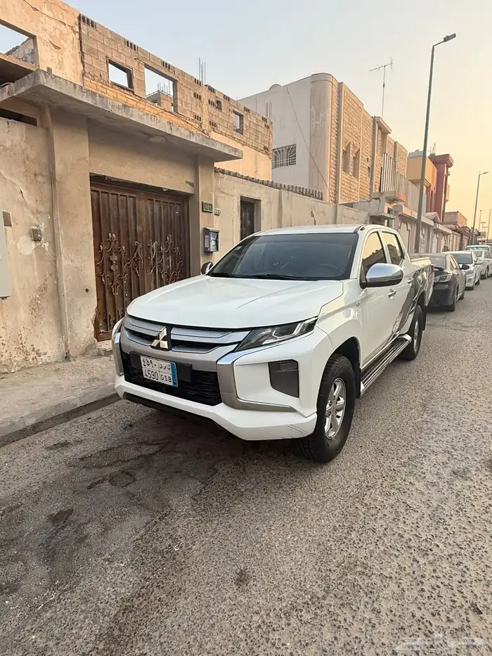 للبيع مستبيشي L200  2022 ديزل 1