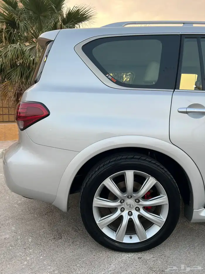 جيب انفينتي QX80 موديل 2014 تم البيع 8