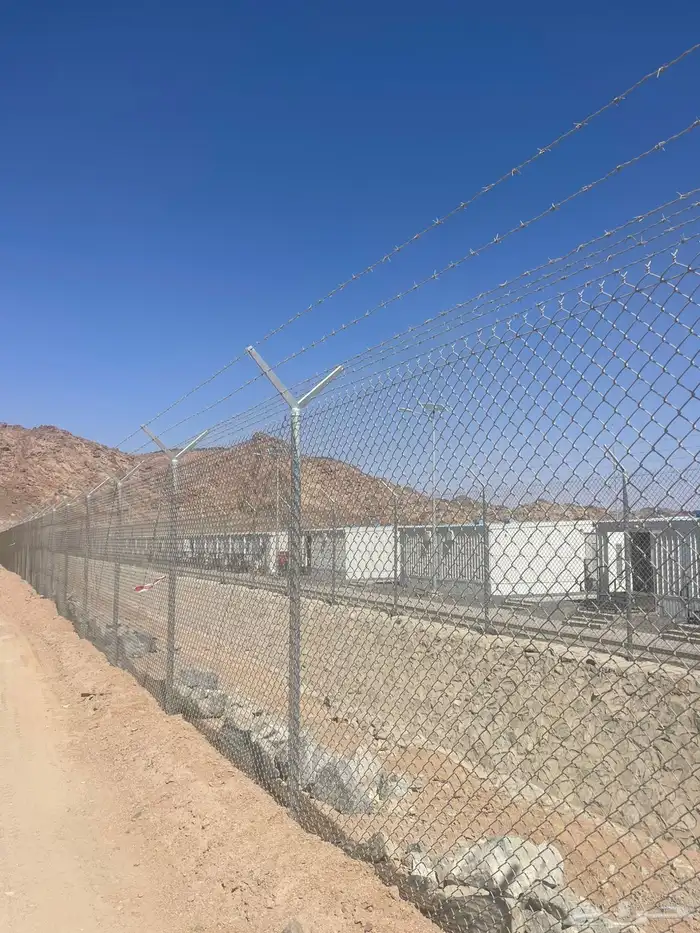 تركيب الشبوك للمزارع والملاعب 2