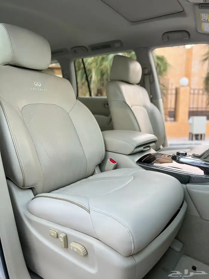 جيب انفينتي QX80 موديل 2014 تم البيع 29