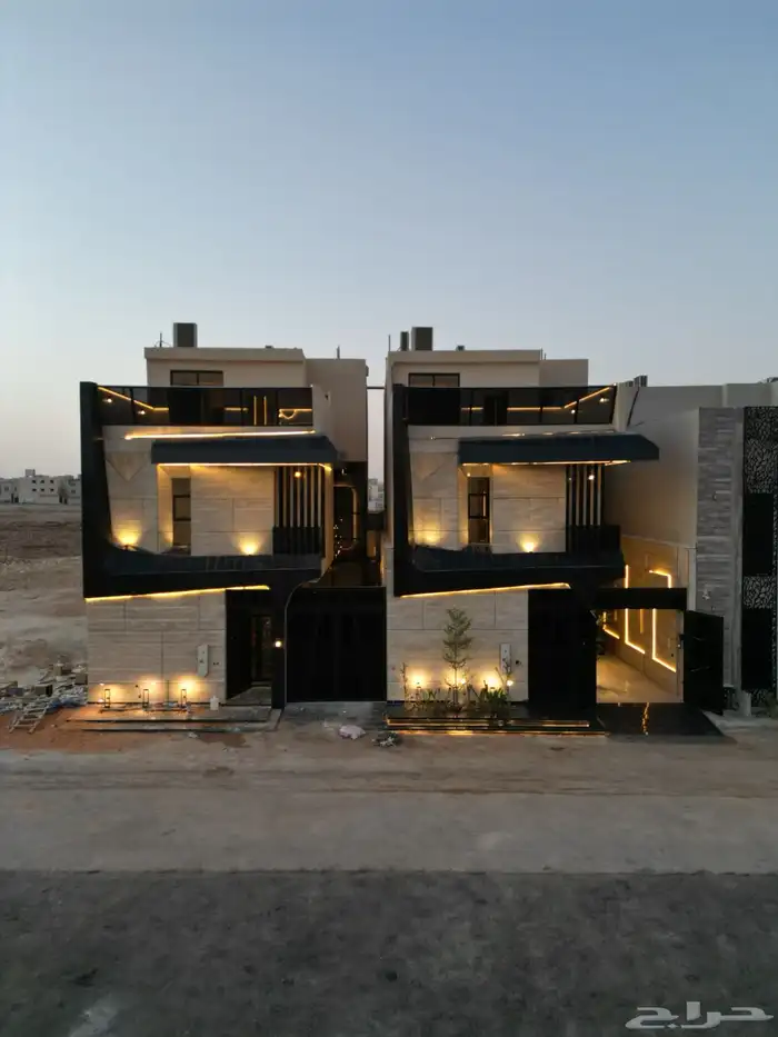 فيلا للبيع. مساحه 319 والسعر مليونين و700 الف 9