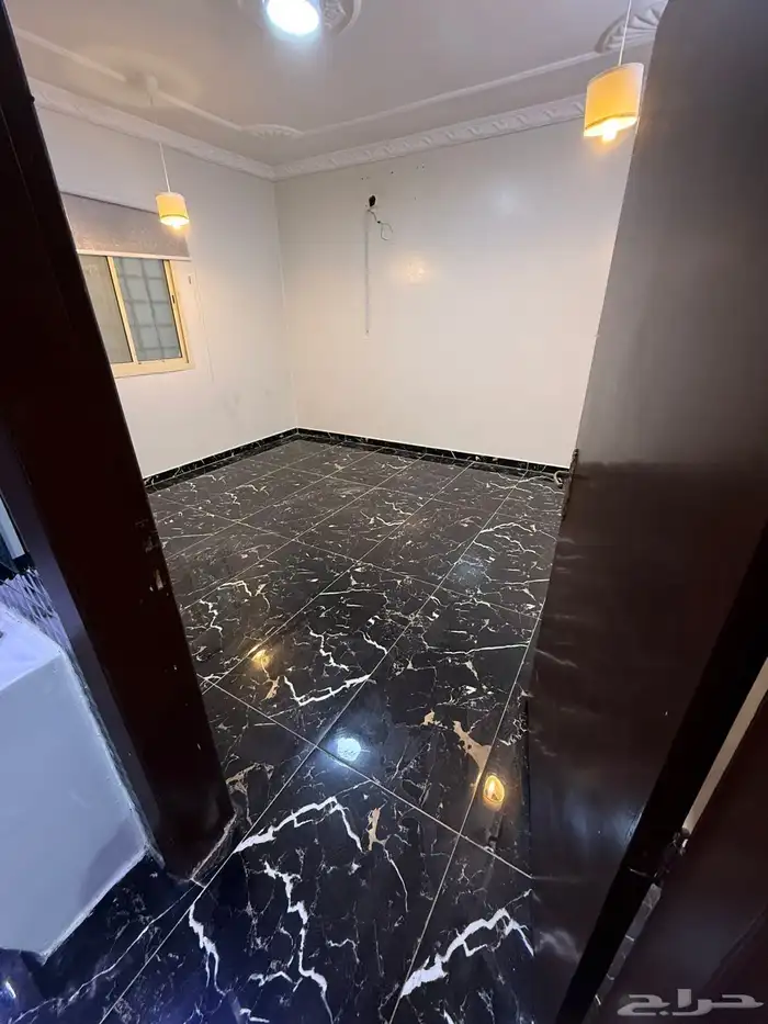 شقه للايجار الجنادريه 0