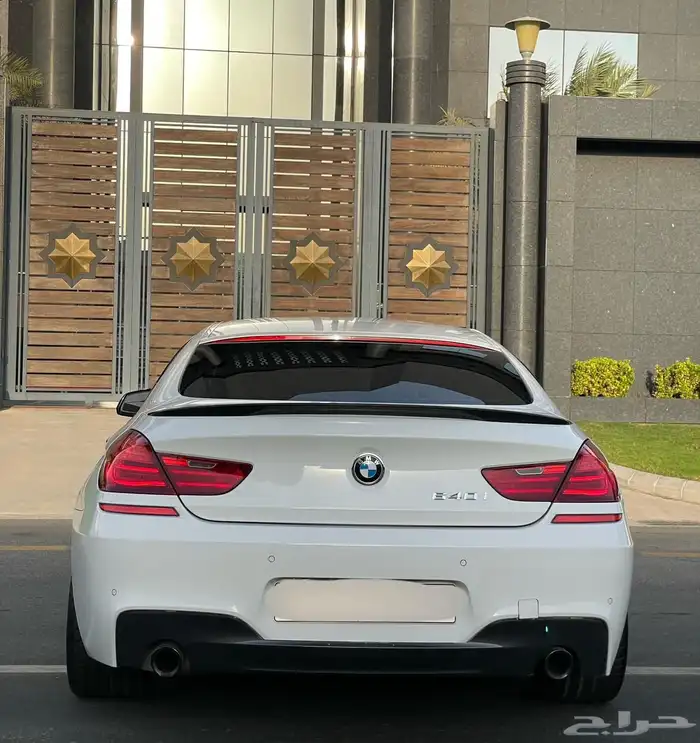 بي ام دبليو الفئة السادسة 640i 2016 15