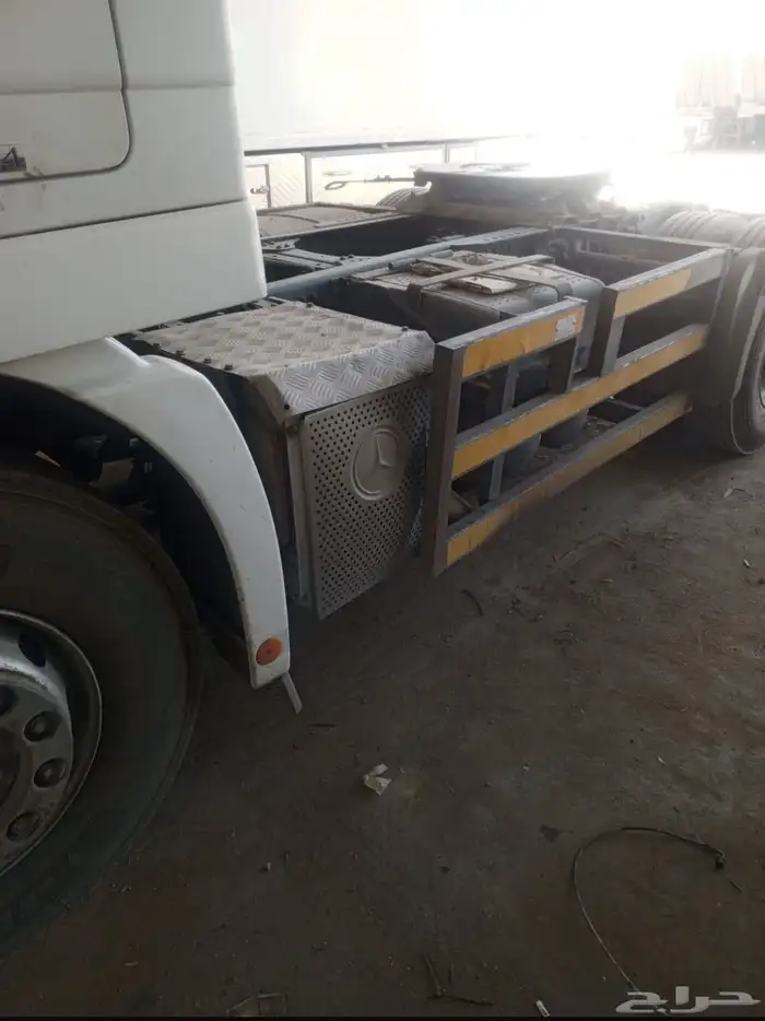 تريلة مرسيدس للإيجار 0