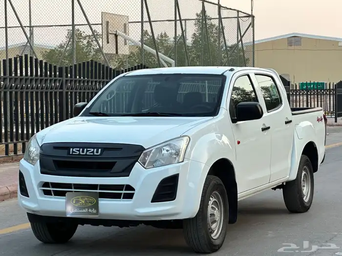 ايسوزو ديماكس موديل 2019 غمارتين قير عادي ديزل 0