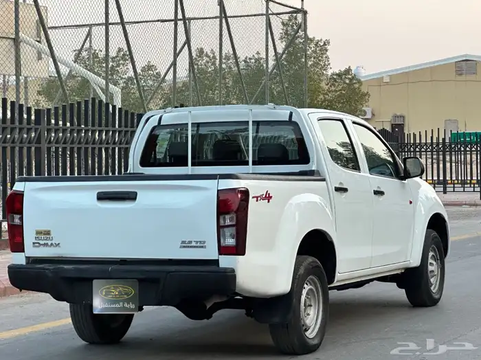 ايسوزو ديماكس موديل 2019 غمارتين قير عادي ديزل 5