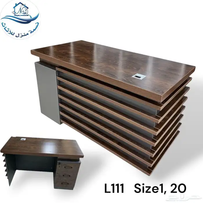 مكتب مدير عصري بتصميم فخم ومساحة عمل كبيرة 64