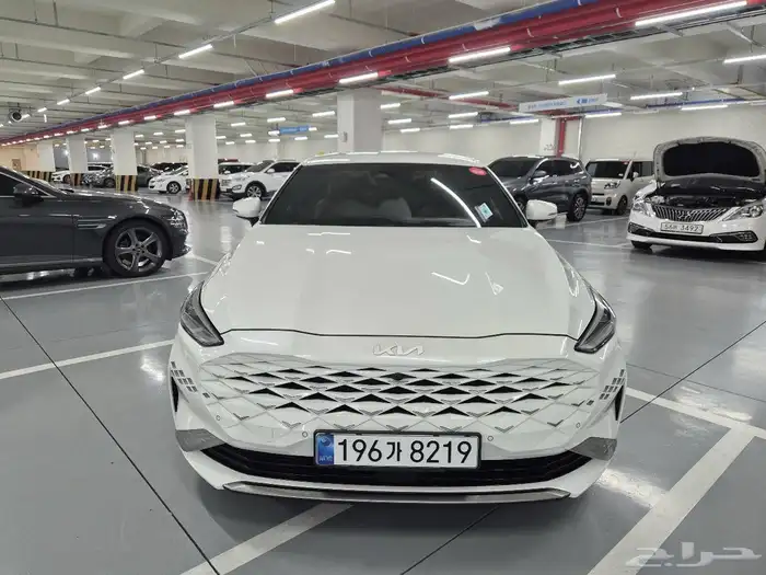 كيا K8 2022 - بنزين - 3.5cc وارد كوريا 0