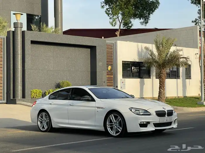 بي ام دبليو الفئة السادسة 640i 2016 7