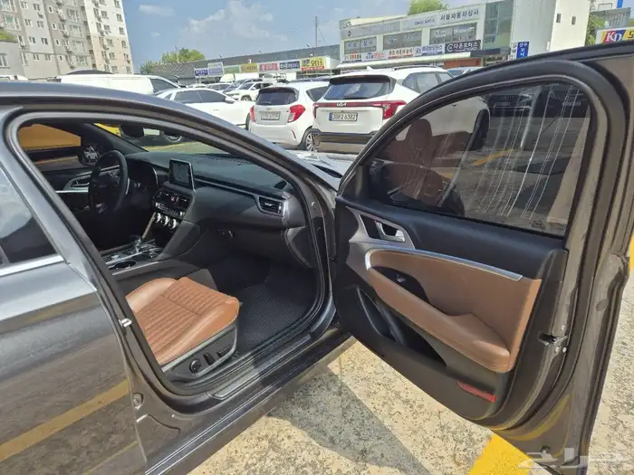 جينيسيس G70- 2020 - بنزين - 2.0cc - دفع رباعي 15