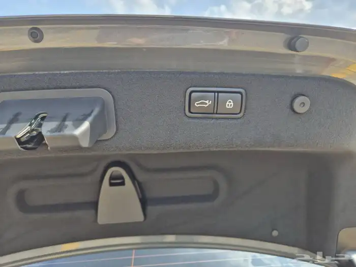 جينيسيس G70- 2020 - بنزين - 2.0cc - دفع رباعي 17