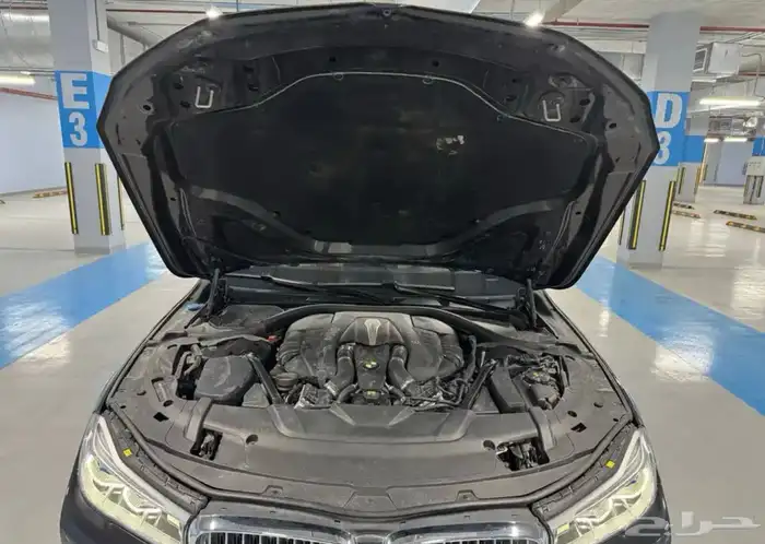 للبيع BMW 750Li تحمل لوحه مميزه 14