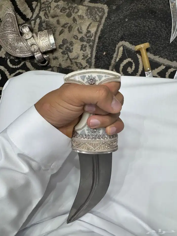 خنجر عاج فيل 2