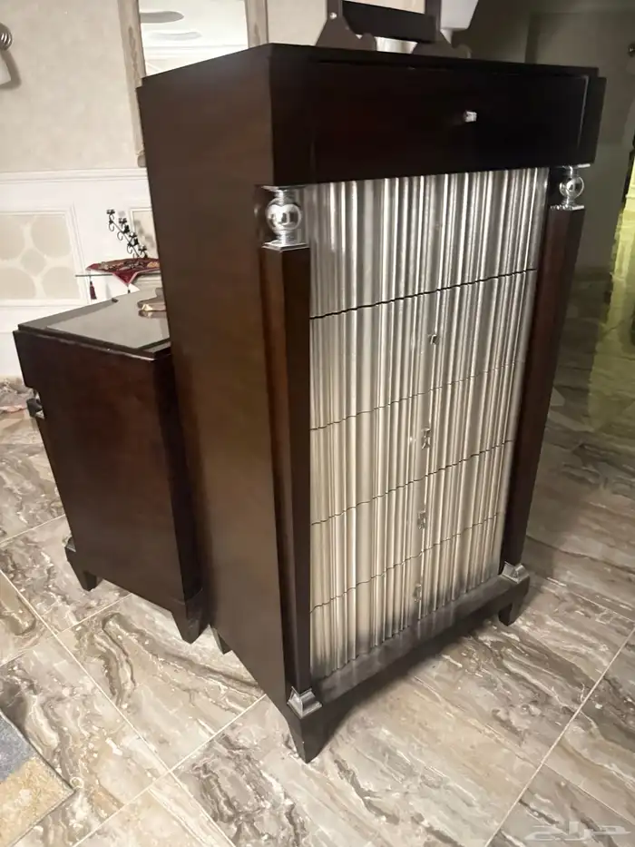 كومدينه و ادراج و بوفيه وتسريحه 4