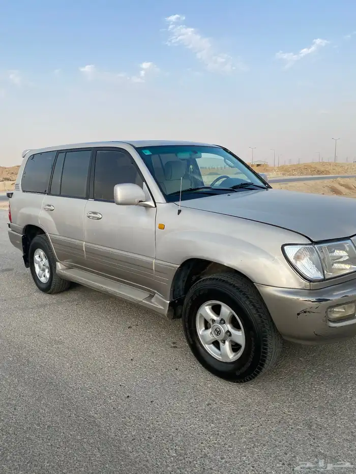 لاند كروزر موديل 2001 VXR للبيع 6