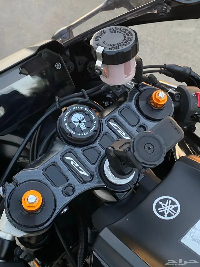 دباب ياماها R7 موديل 2023 YAMAHA R7 5