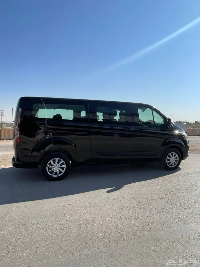 فورد باص ركاب تورنيوم موديل 2019 ديزل 3