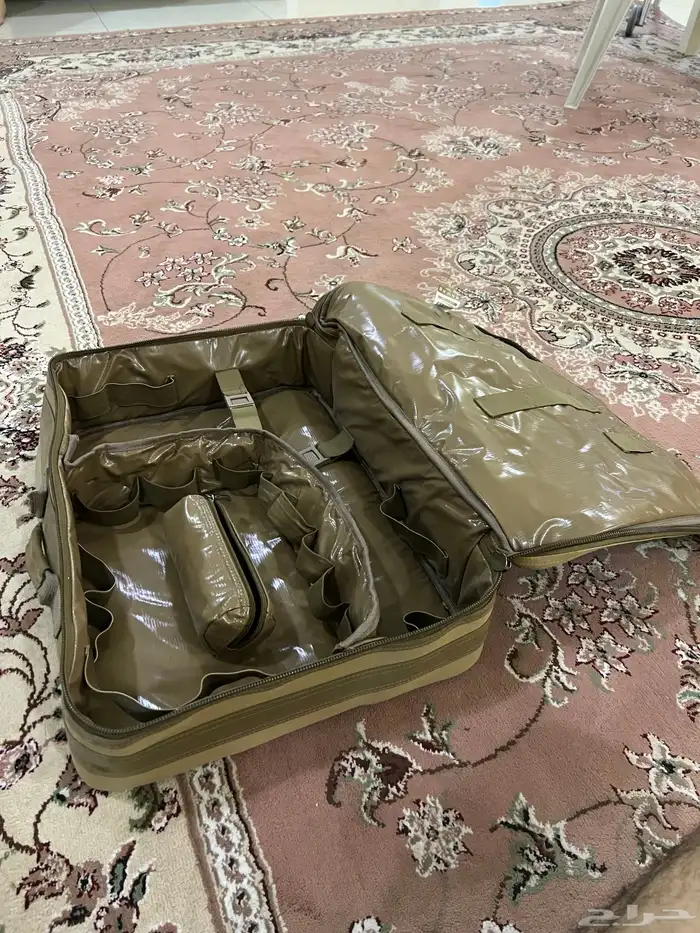 للبيع شنطة رحلات للشاي والقهوه من السنيدي 6