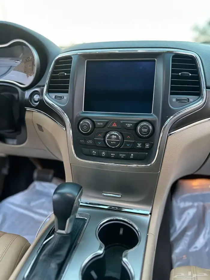 جيب جراند شيروكي ليميتد - Jeep Grand Cherokee Limited 12