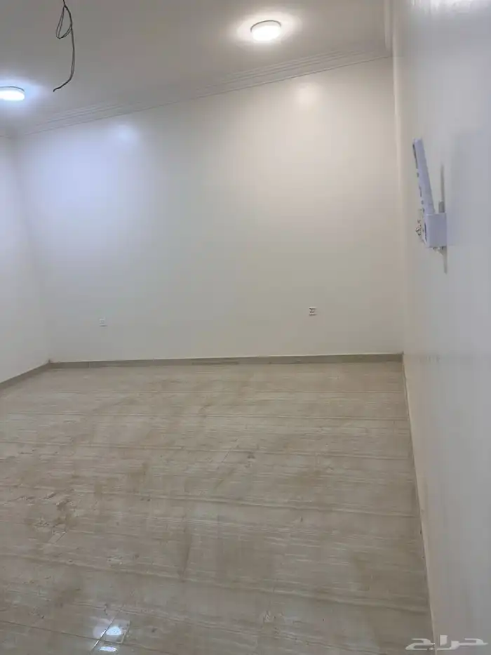 شقق عزاب للايجار 1