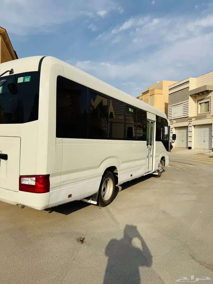 Toyota bus 2022 2