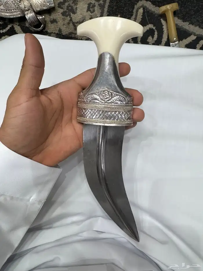 خنجر عاج فيل 3