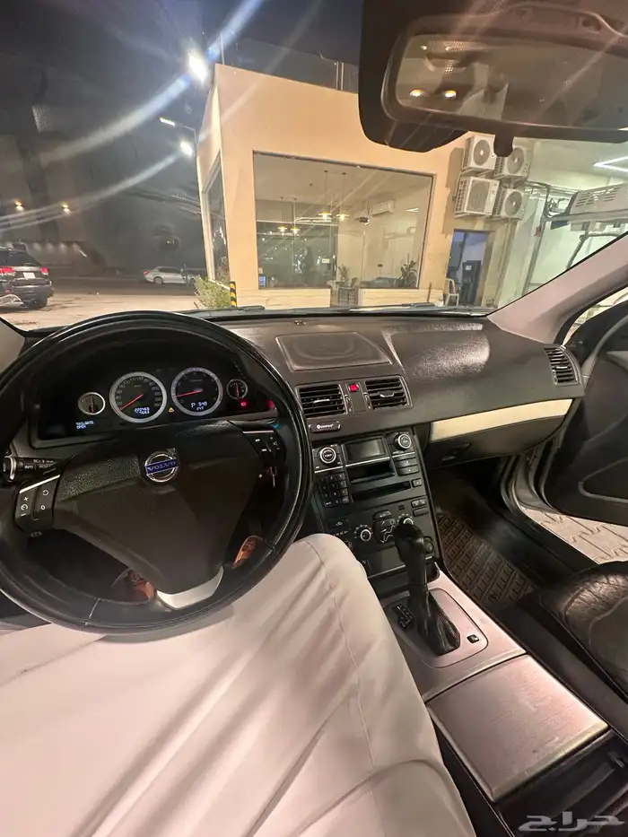 جيب فولفو XC90 2012 7