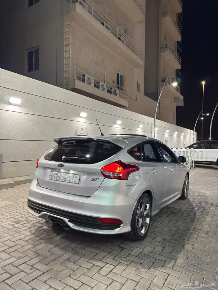 فورد فوكس ST 5