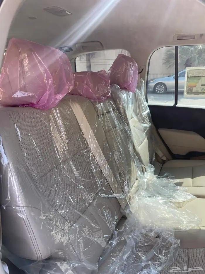 لاندكروزر L5 2023 ممشى قليل 7