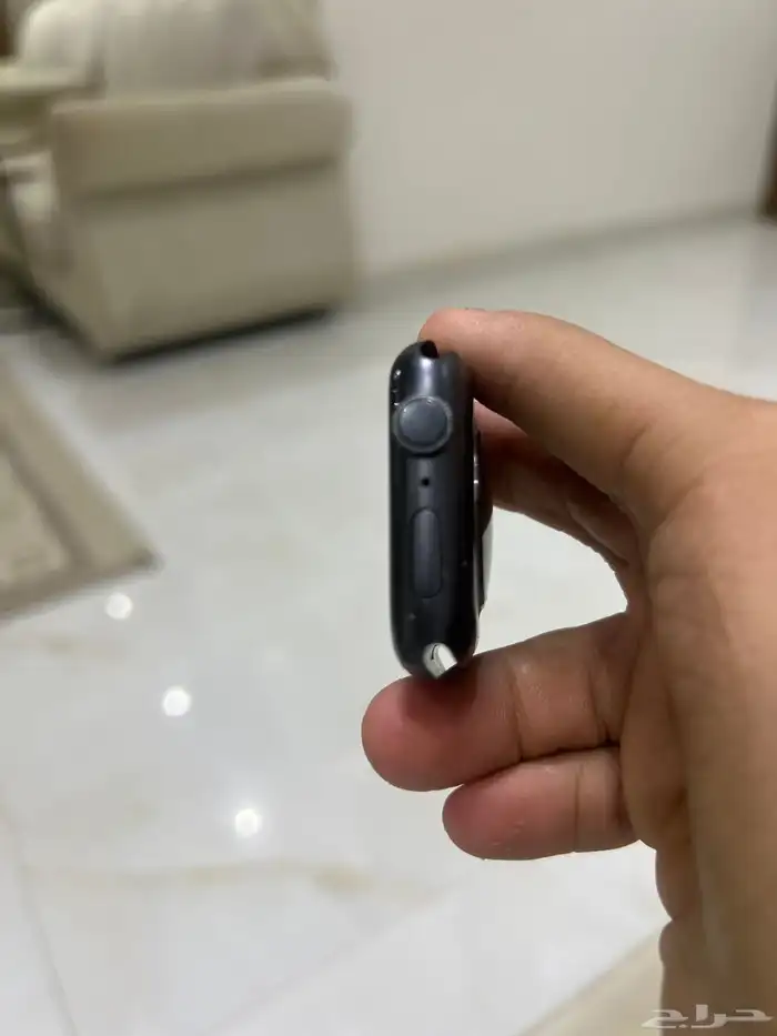 ساعه ابل 1
