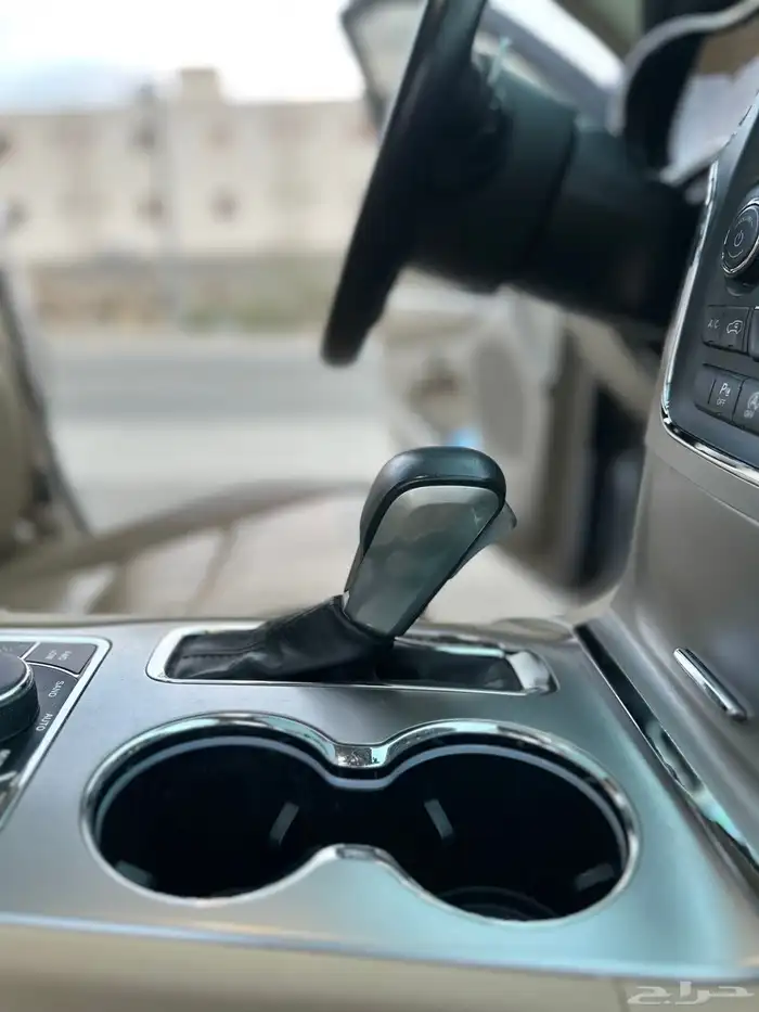 جيب جراند شيروكي ليميتد - Jeep Grand Cherokee Limited 14