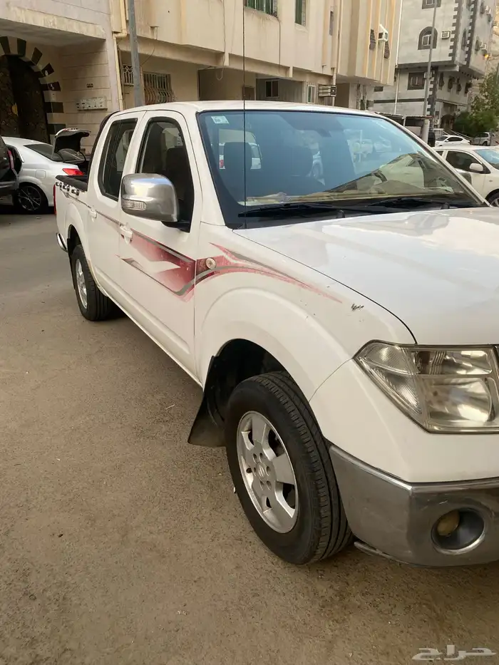 نيسان نافارا 2015 4