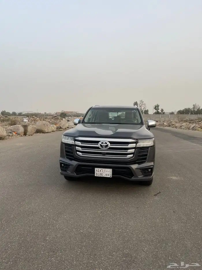 لاندكروزر 2023 L2 4
