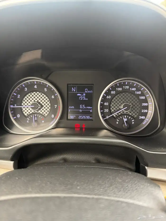 النترا 2019 مكينه 2000 ماشي 200 الف شاشه كمرا تحكم دركسون 9