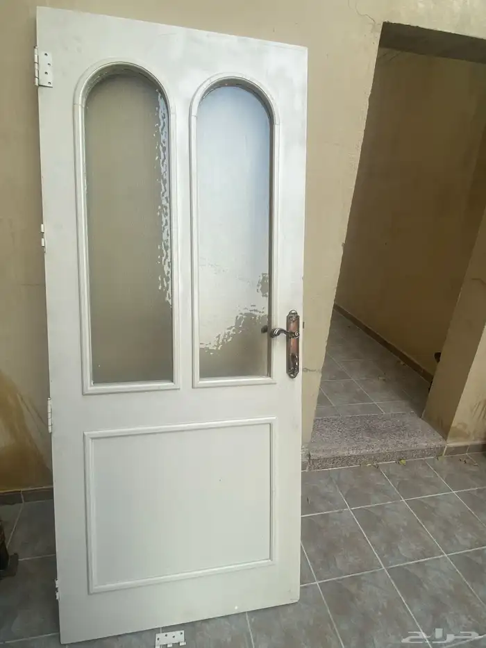 باب خشب وقزاز موديل حديث 1