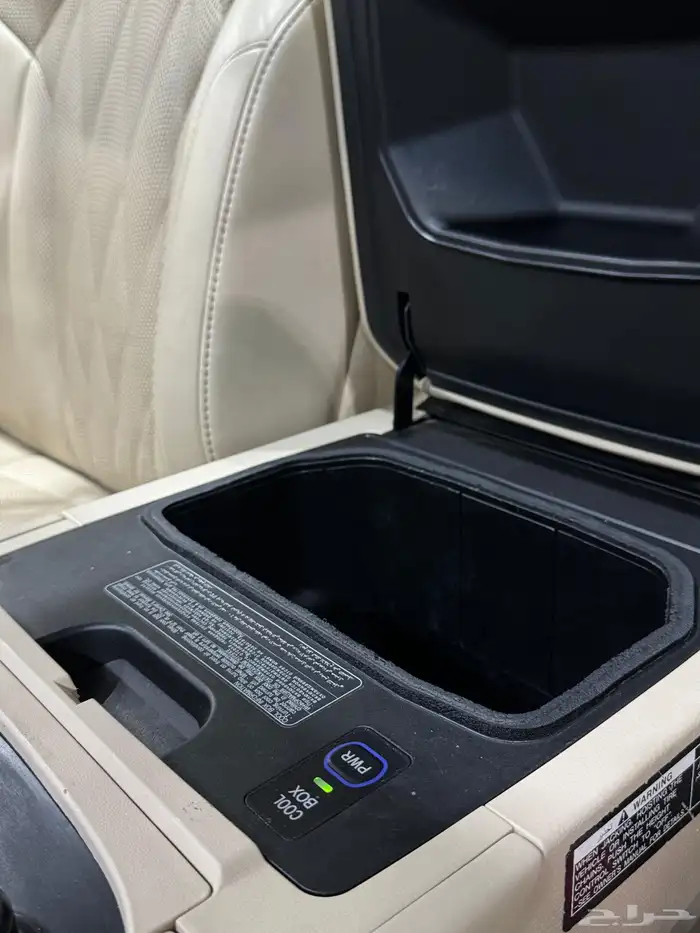 جيب لكزس LX570 موديل 2019 بلاك اديشن فل كامل مستعمل . 17