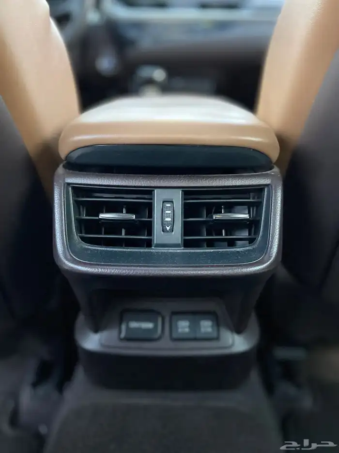 لكزس-ES300h-2020(ممشي70الف) 16