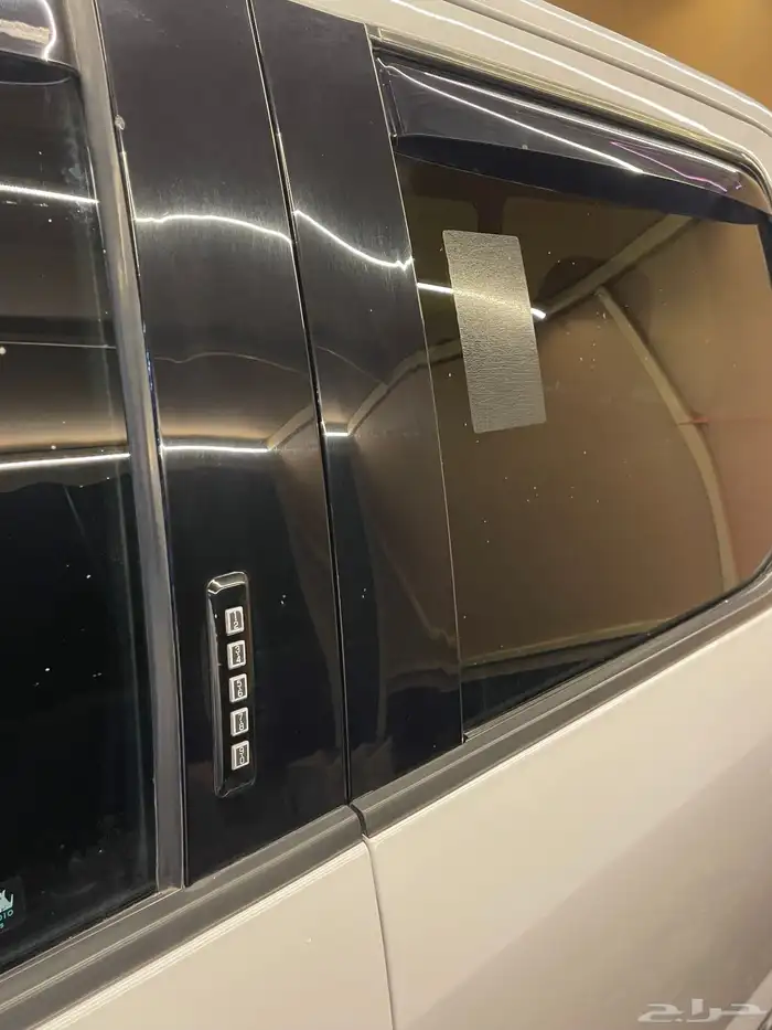 للبيع فورد f150 رياضي موديل 2018 8