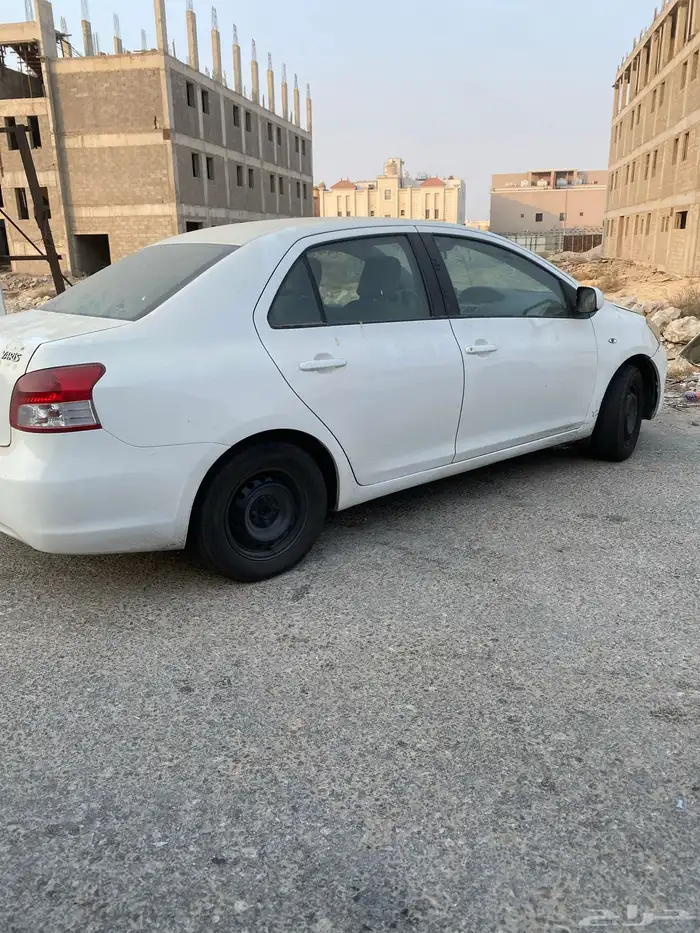 ياريس 2011 للبيع 0