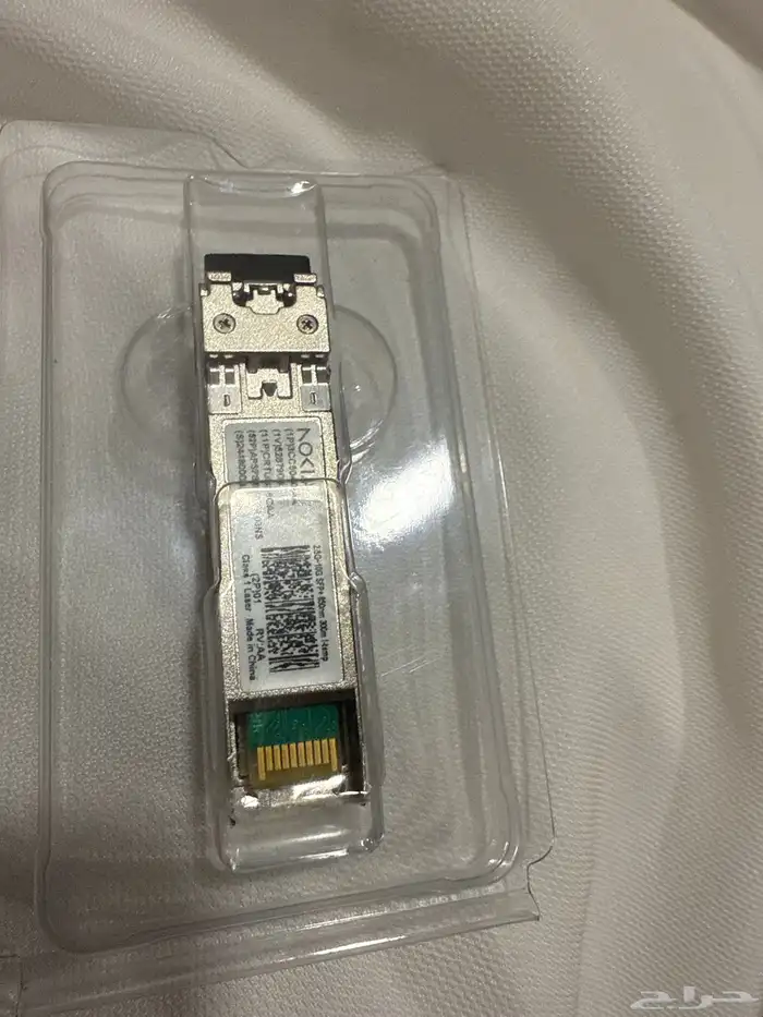 وحدة إرسال واستقبال بصرية (optical transceiver) من نوع SFP 0